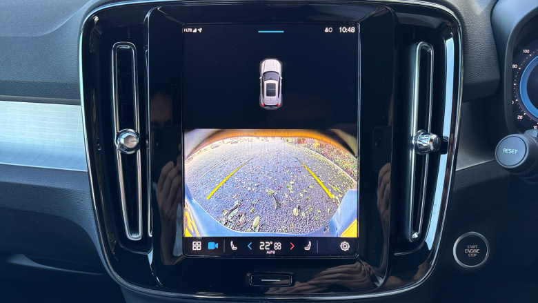 Volvo XC40 2.0 B3P Core 5dr Auto Petrol Estate